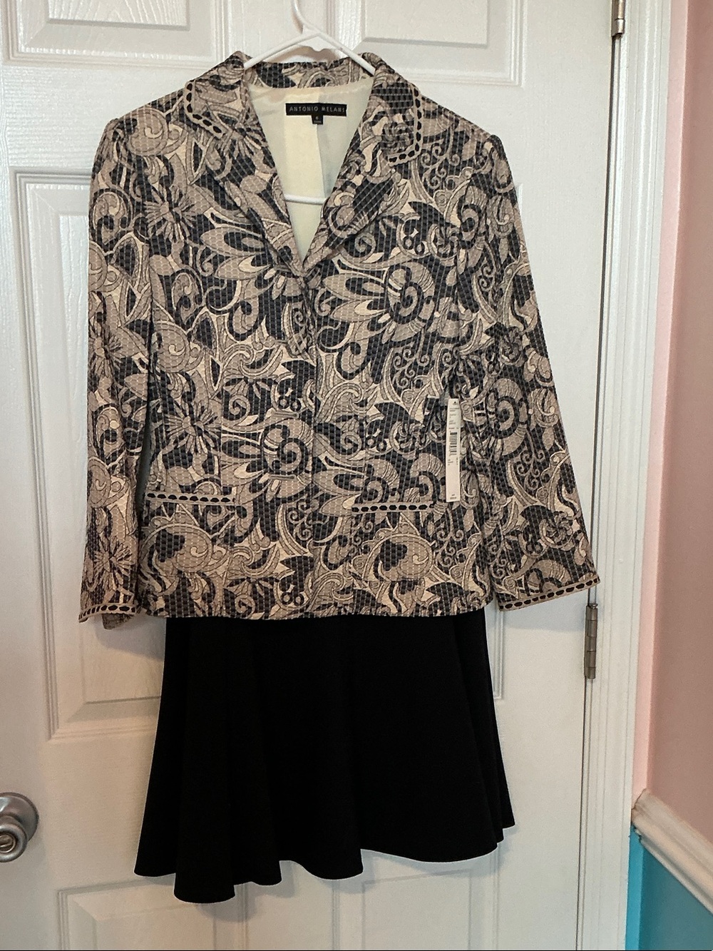 ANTONIO MELANI Black and Cream Patterned Women's Blazer and skirt
